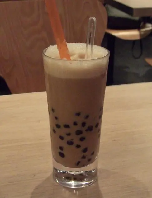 少冰多奶多珠的珍珠奶茶
