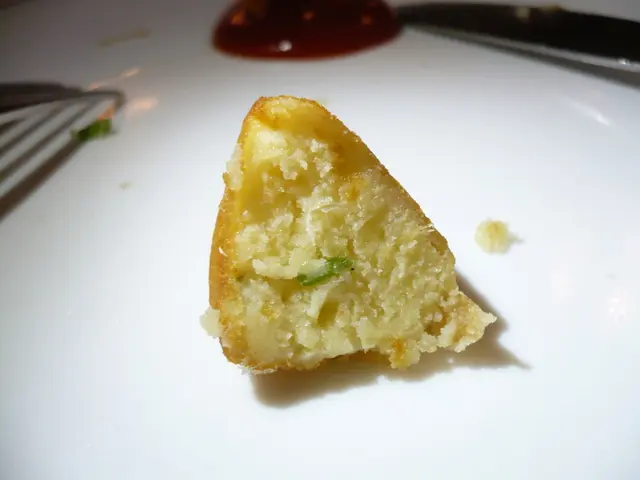 馬介休球的橫切面, 材料一覽無遺