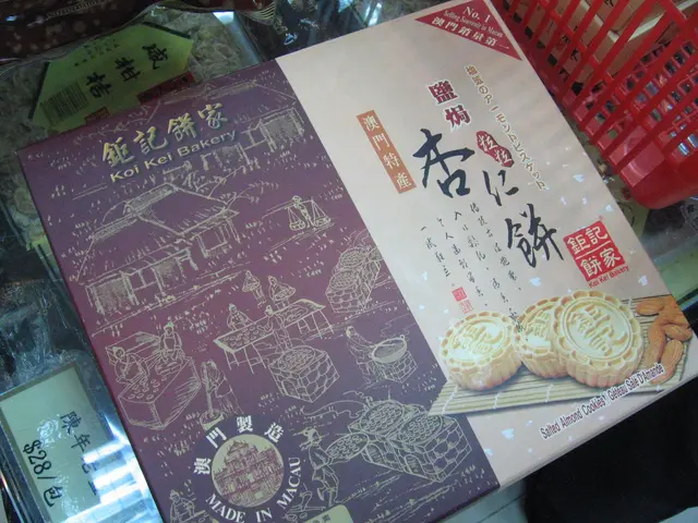 鹽焗杏仁餅也是包裝精美,獨立包裝