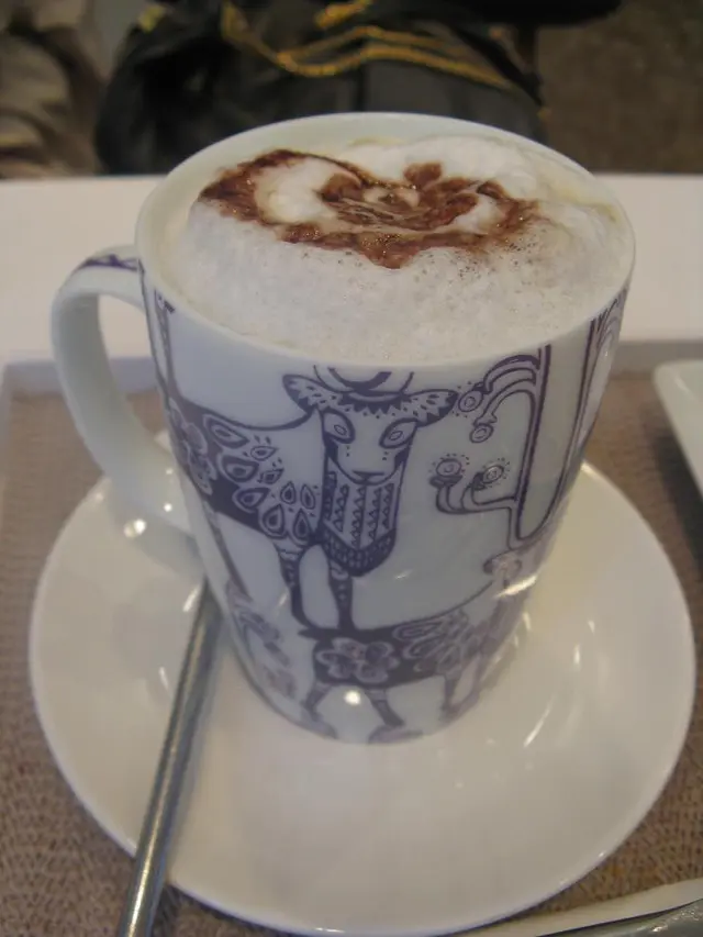 很薄的幻泡,味很淡的Cappuccino