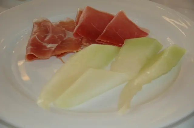 美味的巴馬火腿伴蜜瓜