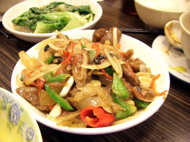 味菜豬腸（高生推介）$48-及生菜 $30-