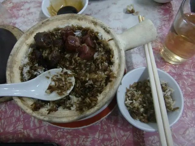 食左先記得照相