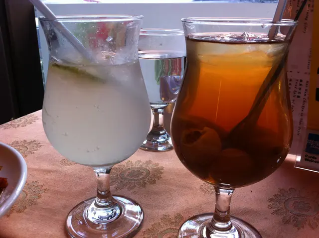 Lime soda and Longan drink