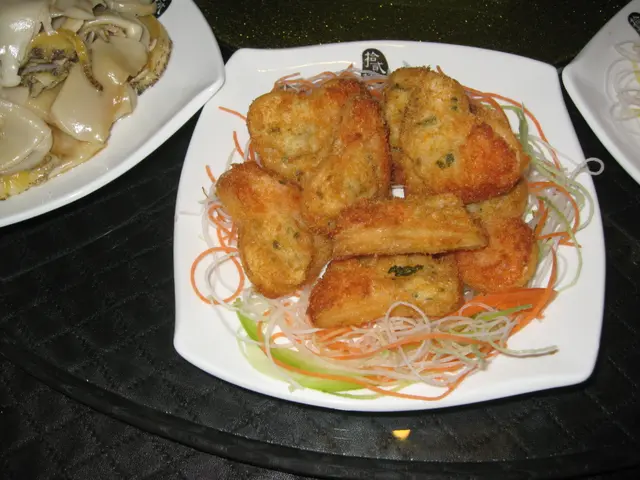 鸳鸯蝦多士... 正正正~