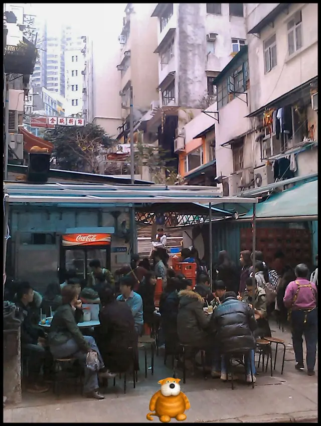 人流不絕....但食品能保持水準！不欺客！不克意抬高價格，亦是值得表揚！