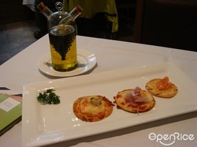 Mini Pizza - 尖沙咀的鰲-意大利海鮮餐廳