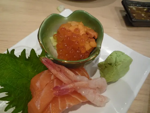 海膽三文魚子