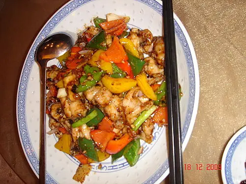 正!鼓椒七日仙,此魚並不常有,今次我們有幸食到,真的不枉此行、不枉此生、我好像在吃銀雪魚+石斑魚......好好味呀!!!