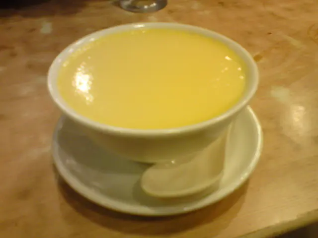 嗌了個冰花燉蛋,熱食