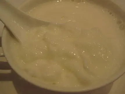 生磨蛋白杏仁茶