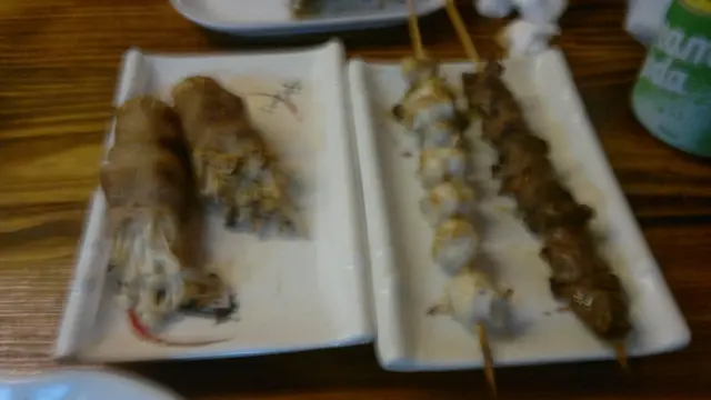 金菇牛肉卷,雞軟骨,羊肉串