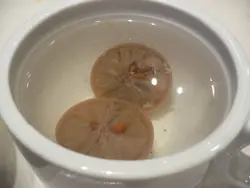 原只陈年咸柑桔 水