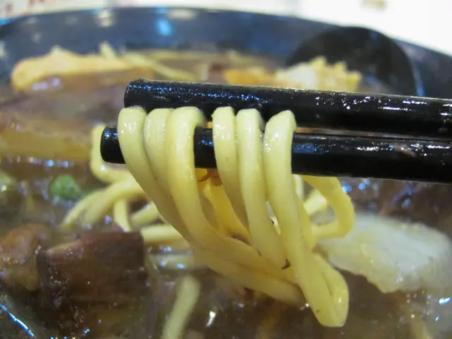 油麵入口順滑而不油膩