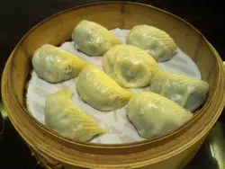 鮮肉蒸餃