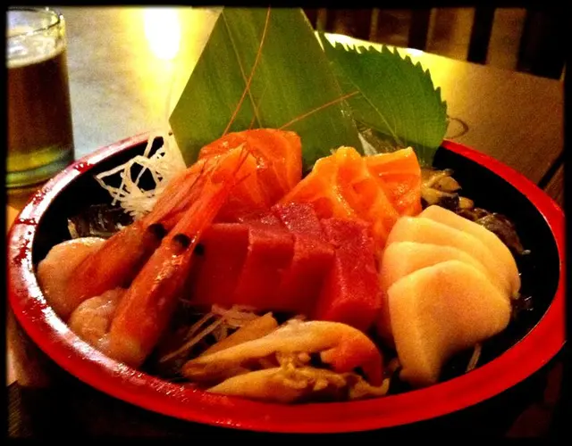 刺身拼盤
