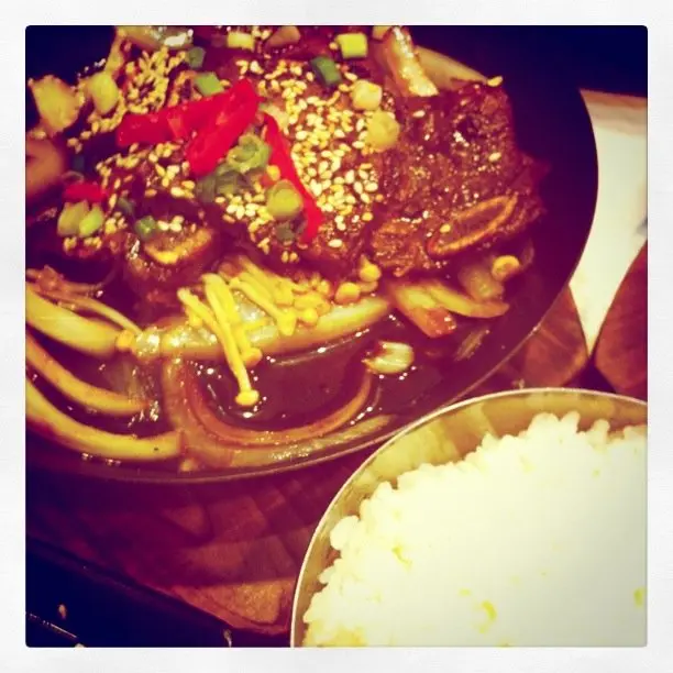 烤牛肋骨 (非常入味) :)