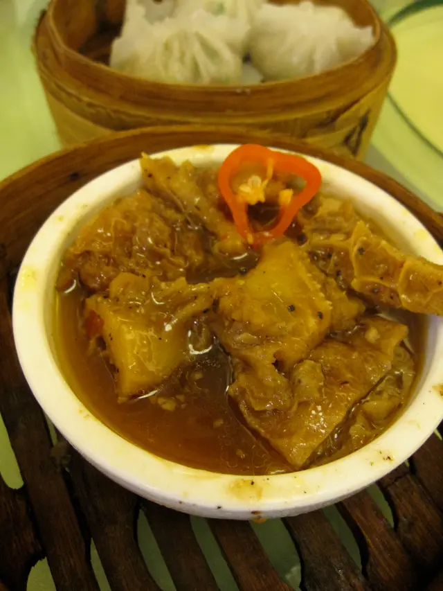 惹味好吃的黑椒金錢肚！