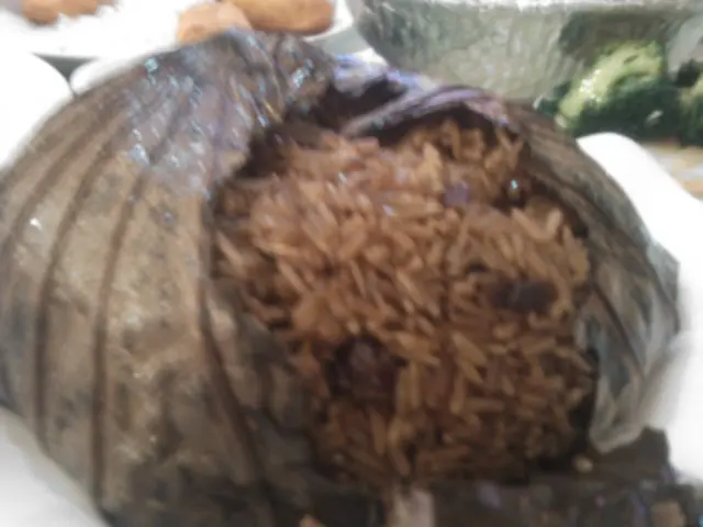 一般!鮮蝦荷葉飯