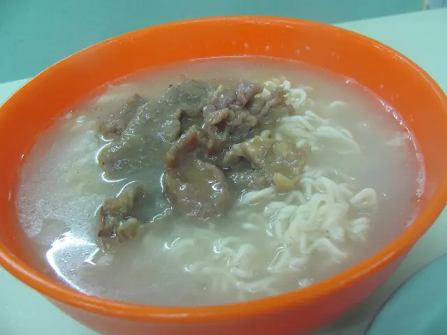 沙嗲牛肉麵沙嗲味零蛋