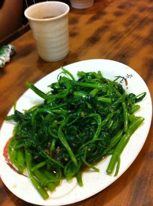 馬拉盞炒通菜