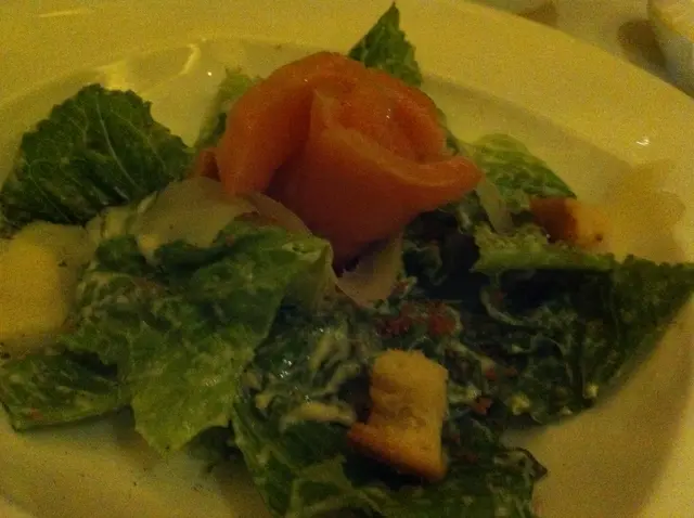 三文魚凱撒沙律