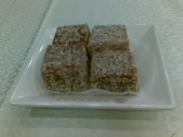 雪花芝麻棗蓉糕