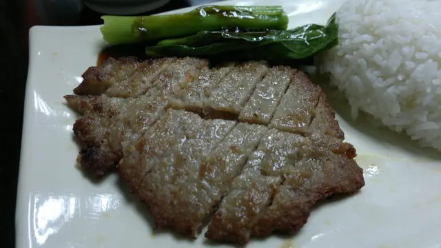 蝦醬鹹魚煎肉餅