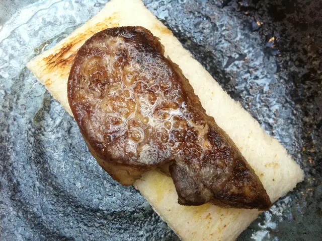 另叫既鵝肝多士! 勁正!