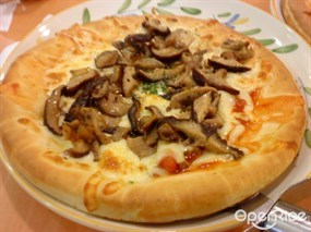 田園雜菌pizza - Saizeriya Italian Restaurant in Tin Shui Wai 