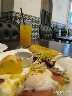 The brunch - Le Moment in Central 