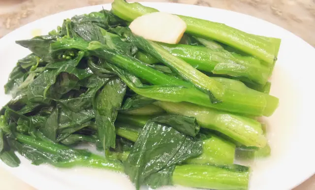 炒菜心