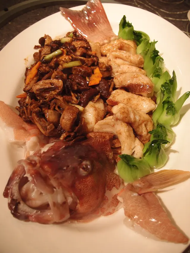 蝦子鮮菌麒麟班