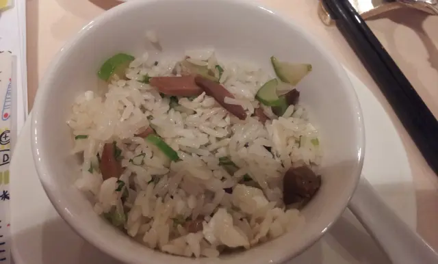 蛋白菜粒火腿炒飯