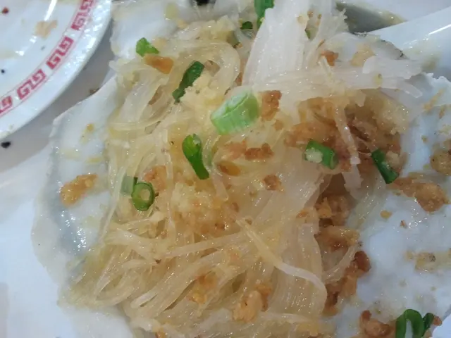 粉絲發過龍好難食呀~仲有D炸蒜有苦味>.<