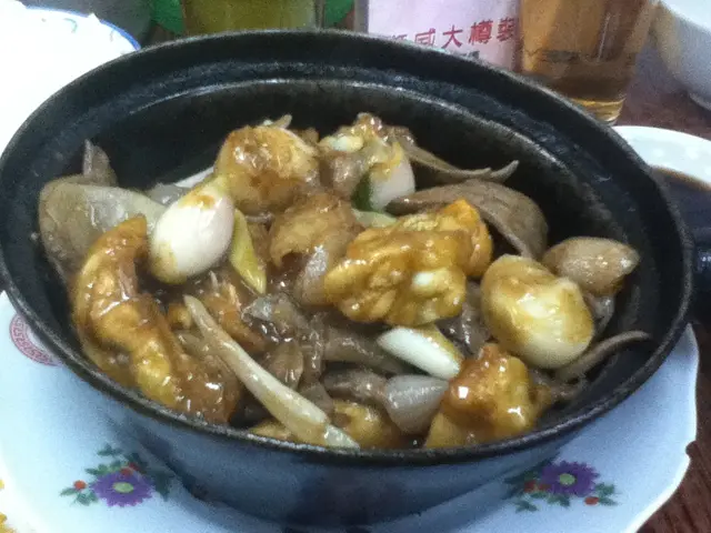 啫啫雞煲-有好多豬潤，不腥的，蔥頭蒜頭都落得好足，所以個煲好香。