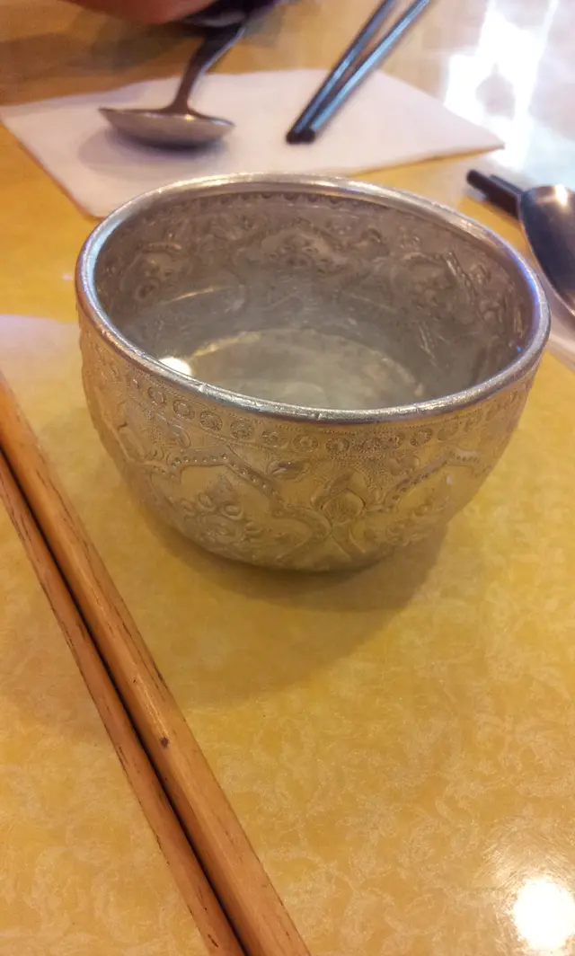 一杯水, 個杯幾靚