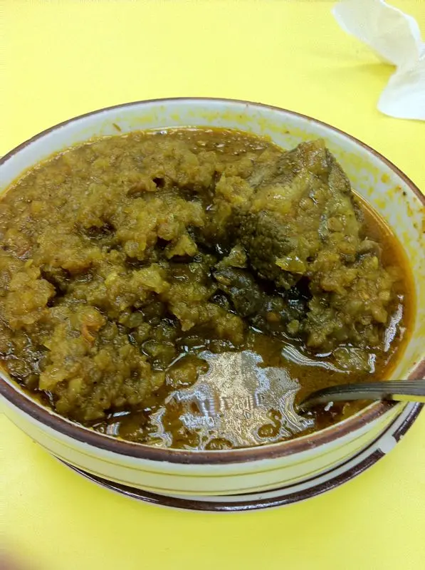 咖哩牛腩
