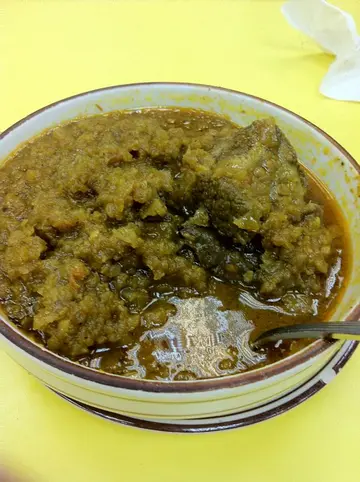 咖哩牛腩