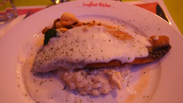 煎魚(OK), 意大利飯(好味!) =)