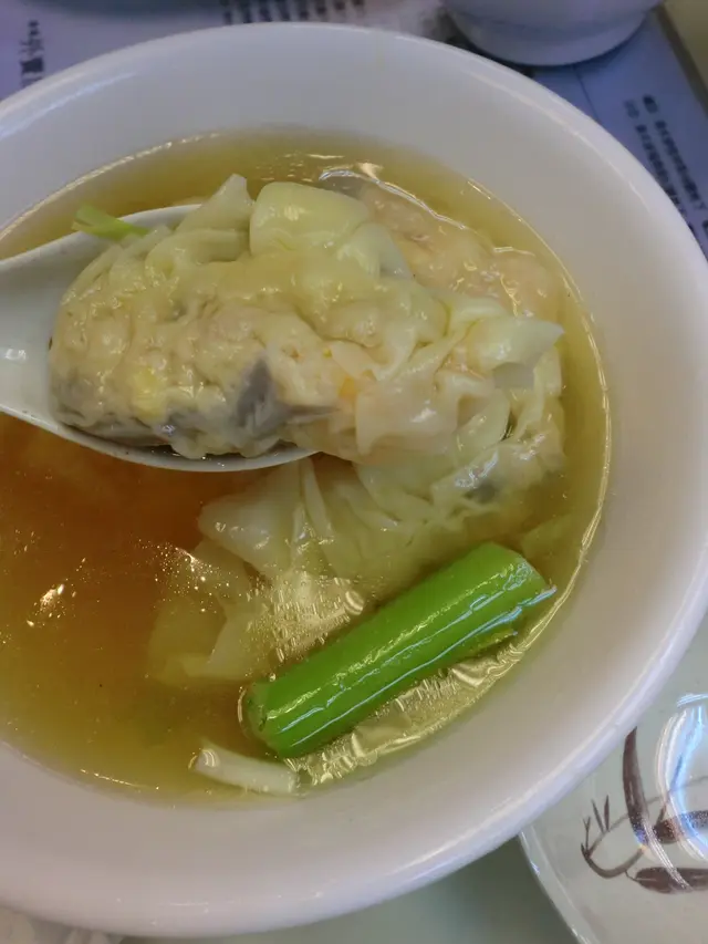 招牌淨水餃