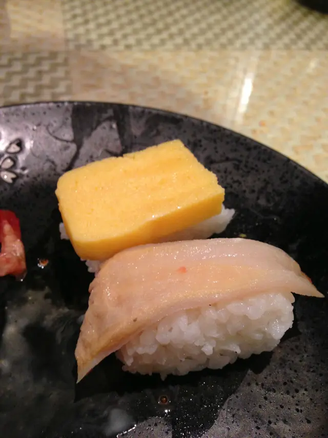 機製的大舊壽司飯，欠缺了生命力