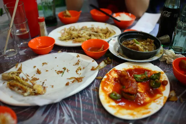 3個人吃了5個人的份量!