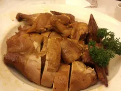 大大的一隻豉油雞-免費