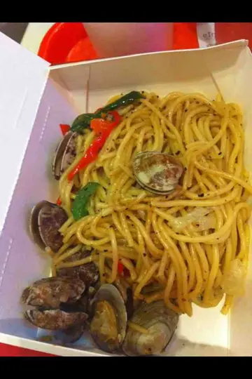 蚬肉意粉