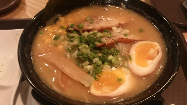 札幌味噌特製拉麵