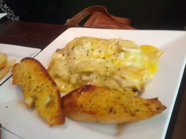 忌廉海鮮千層麵