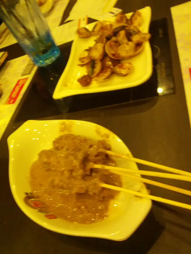 沙嗲唔知咩+炒峴