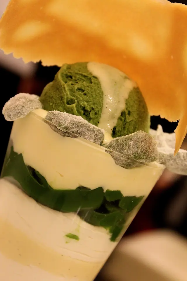 yummy parfair close up