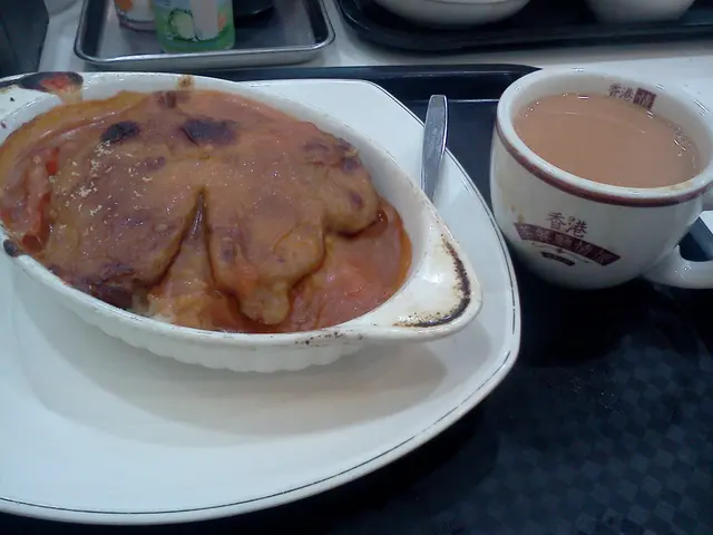 焗豬扒飯套餐，港幣34元